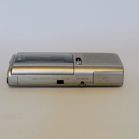 Sony M-570V Tape Voice Recorder Clear Voice V-O-R Microcassette. Tested. - Picture 16 of 16